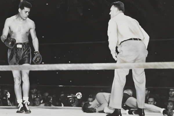 Photo of boxing match knockout